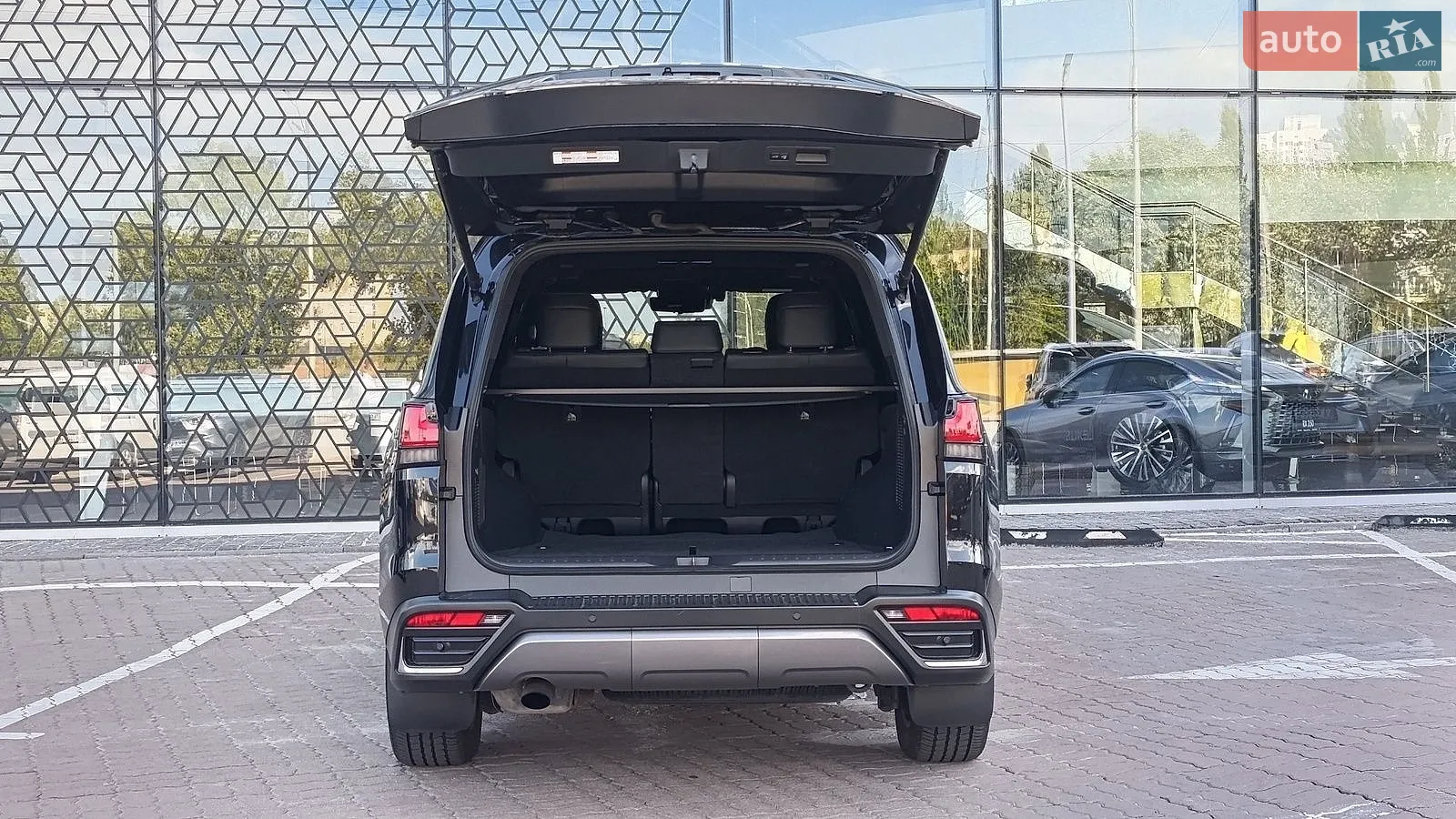 2023 Lexus LX - мініатюра 10