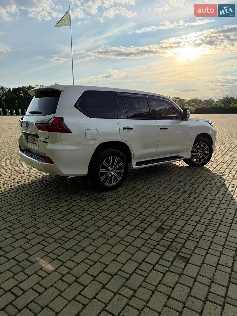 2015 Lexus LX - мініатюра 10