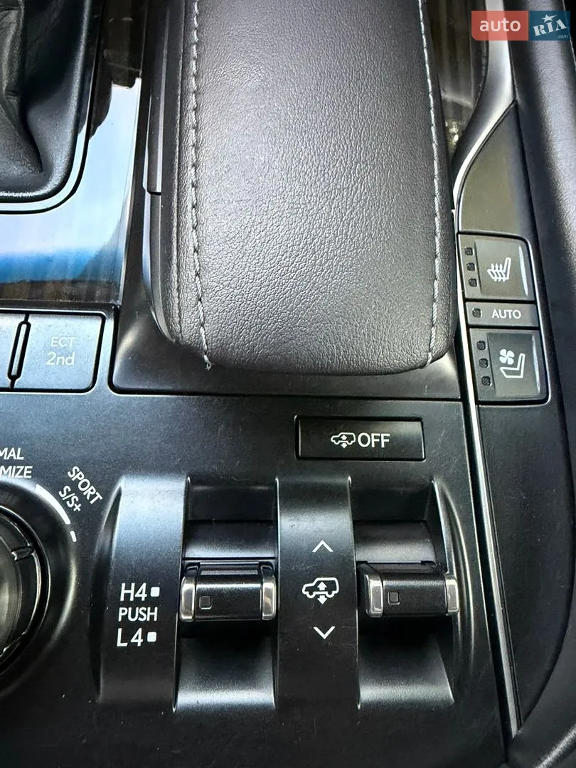 2015 Lexus LX - мініатюра 46