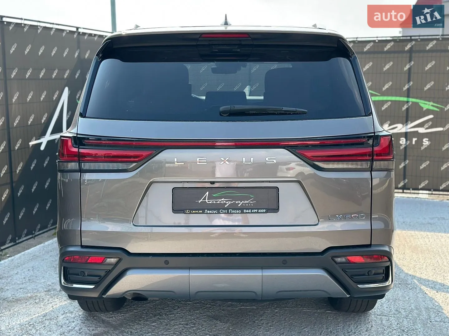2023 Lexus LX - мініатюра 4