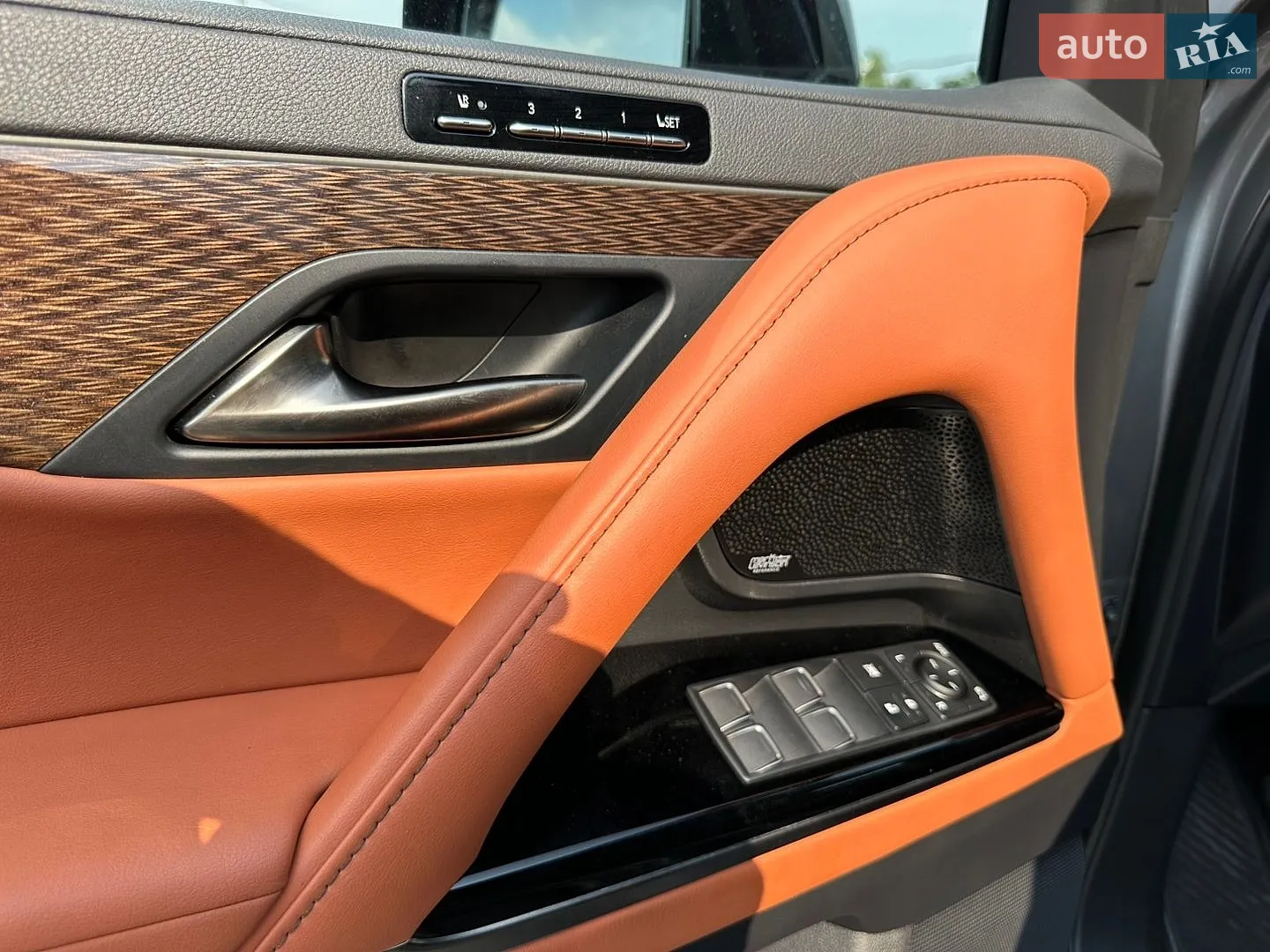 2023 Lexus LX - мініатюра 9