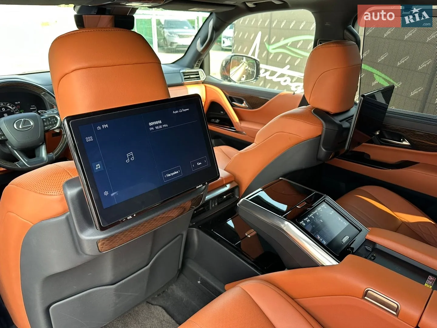 2023 Lexus LX - мініатюра 19