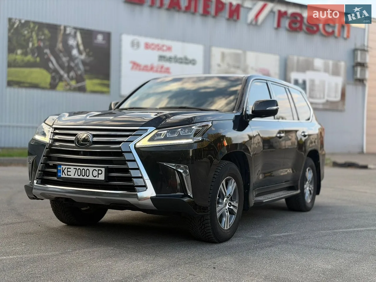 2017 Lexus LX - мініатюра 10