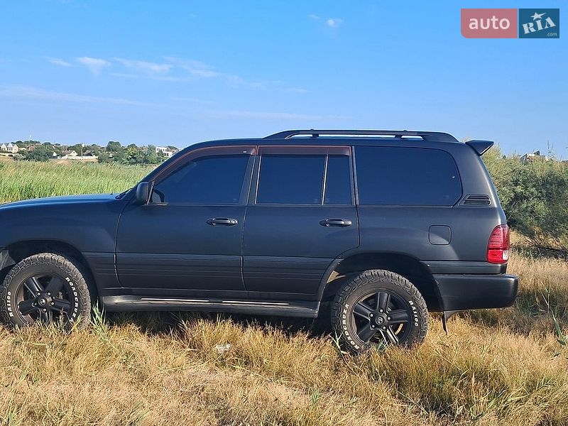 Позашляховик / Кросовер Lexus LX 2006 в Одесі