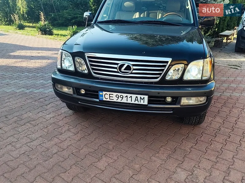 Lexus LX 2004