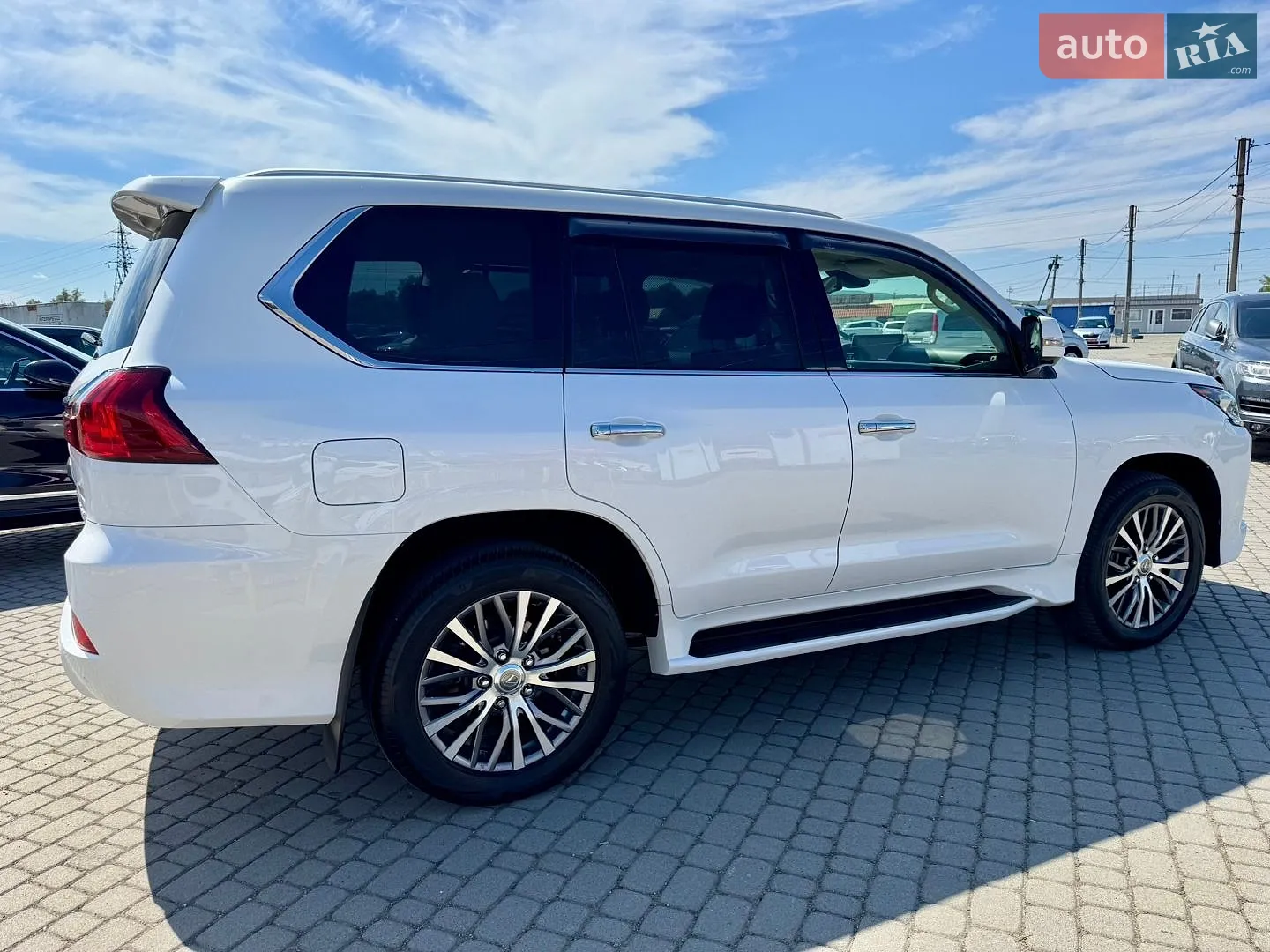 2016 Lexus LX - мініатюра 7