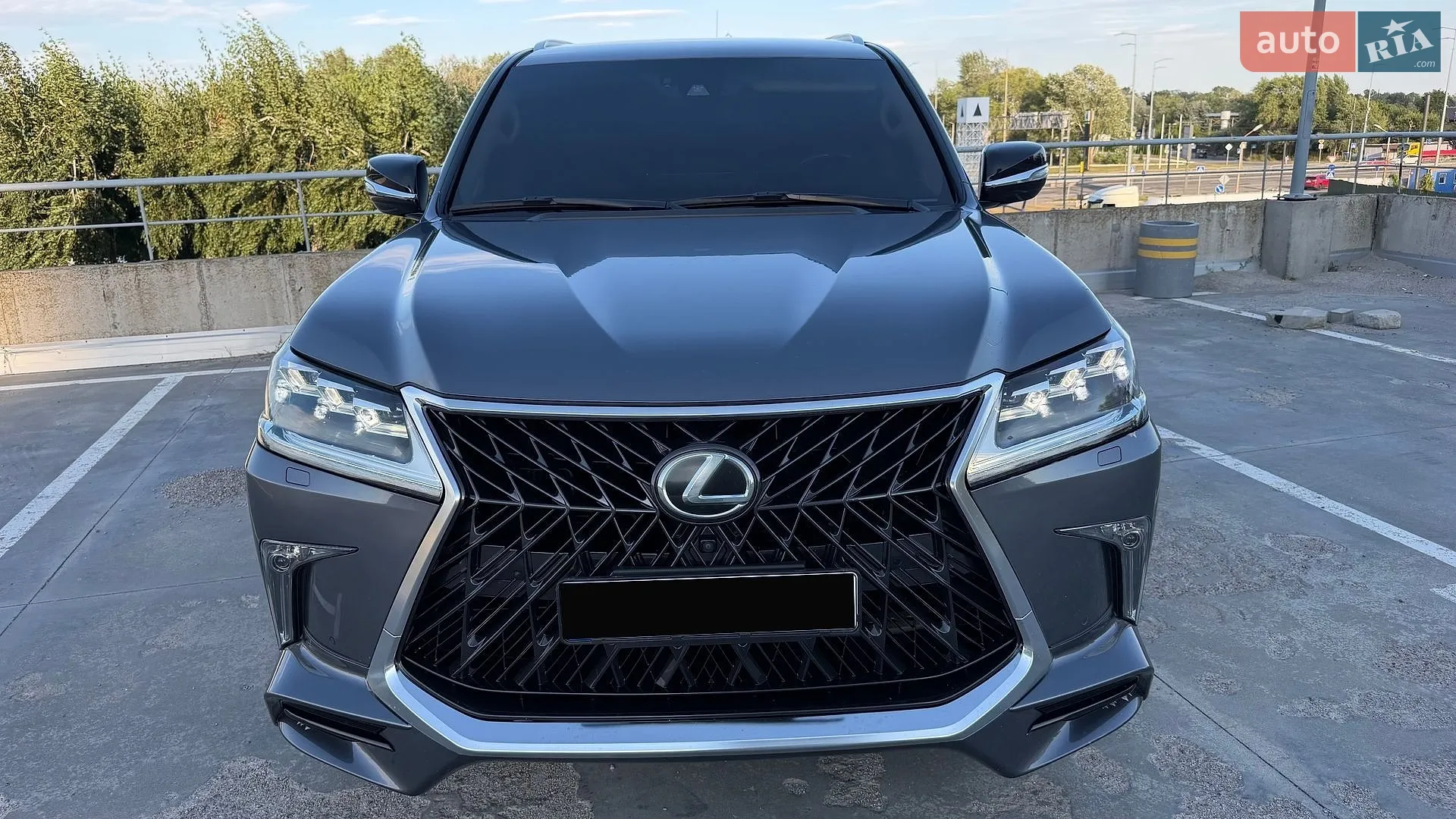 2016 Lexus LX - мініатюра 3