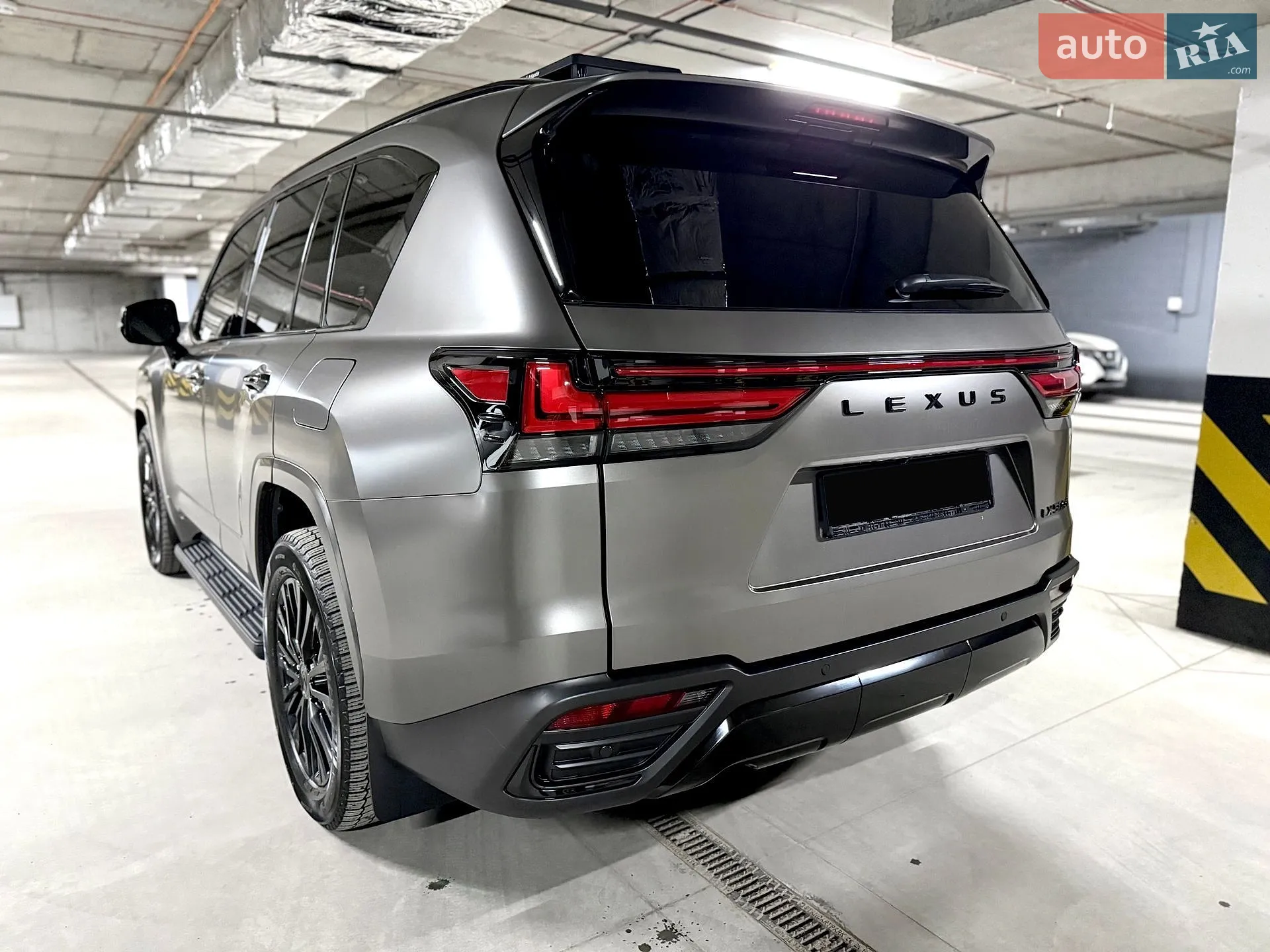 2022 Lexus LX - мініатюра 8