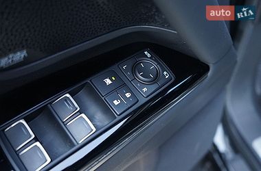 Позашляховик / Кросовер Lexus LX 2023 в Львові фото 30 Позашляховик / Кросовер Lexus LX 2023 в Львові