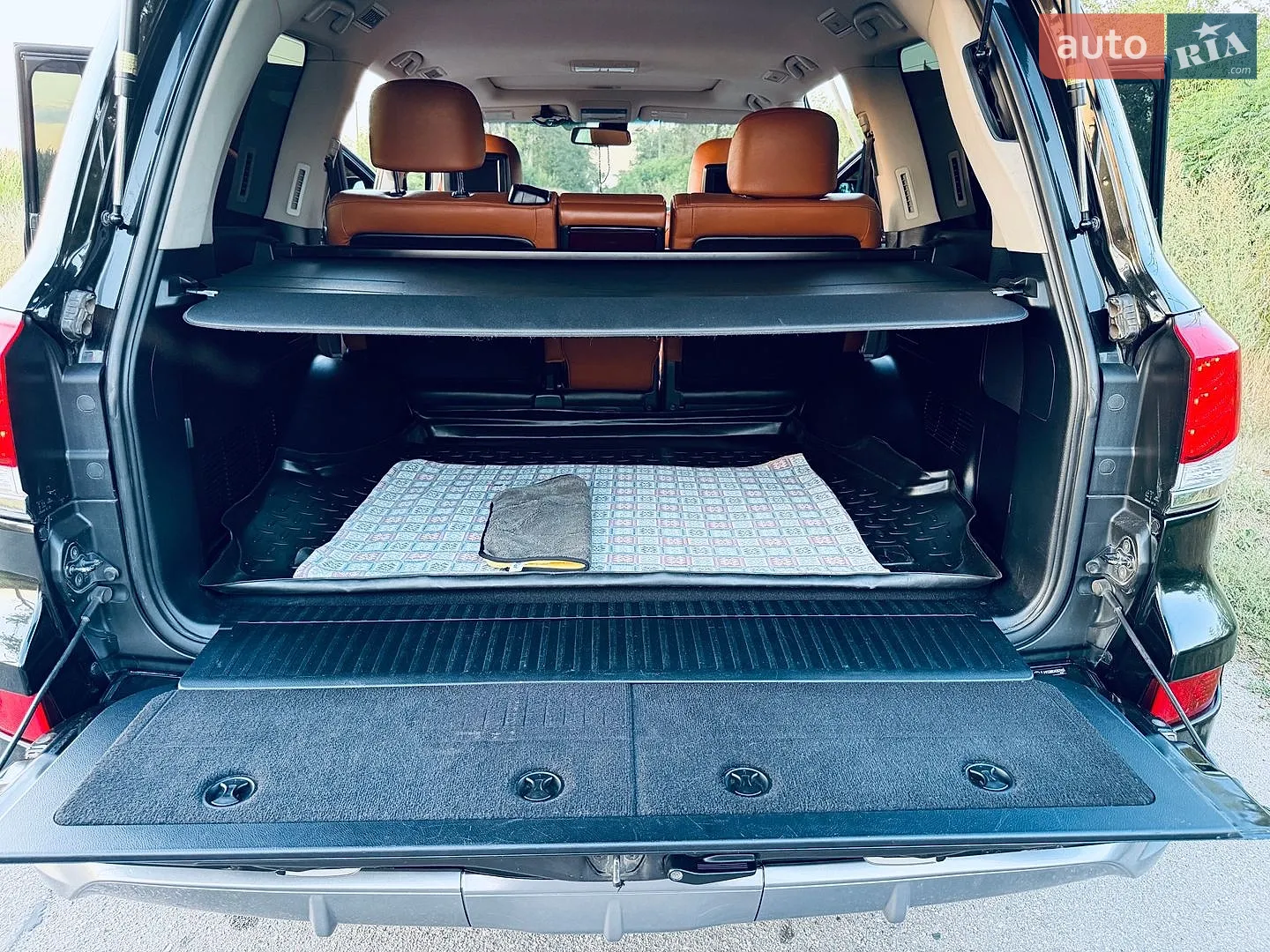 2012 Lexus LX - мініатюра 23