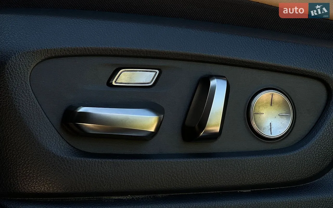 2023 Lexus LX - мініатюра 37