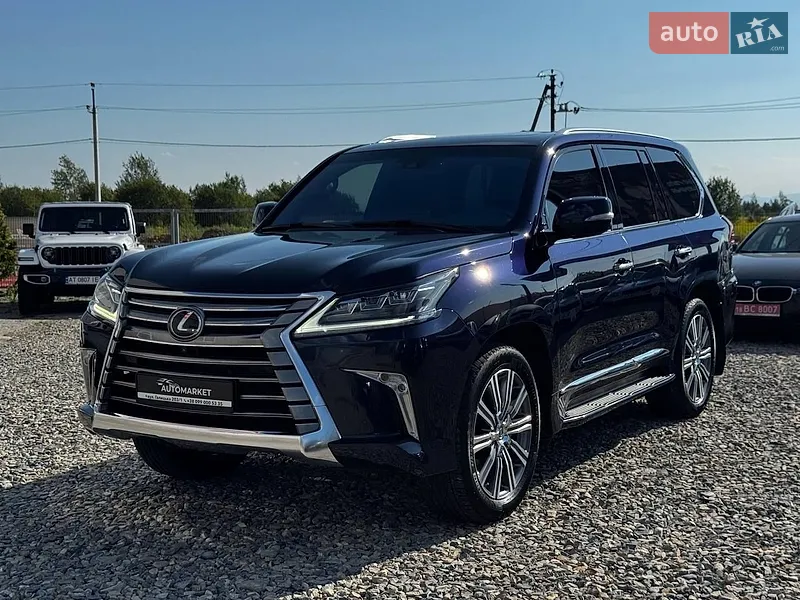Lexus LX