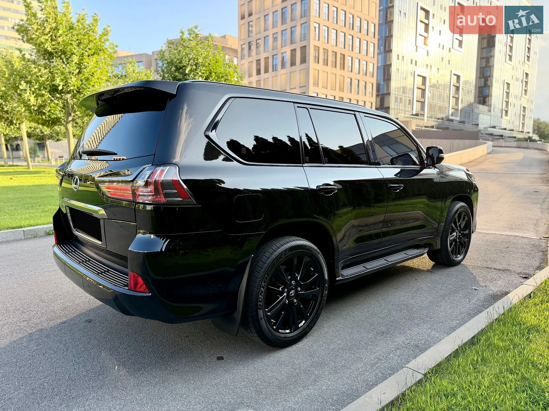 2019 Lexus LX - мініатюра 13