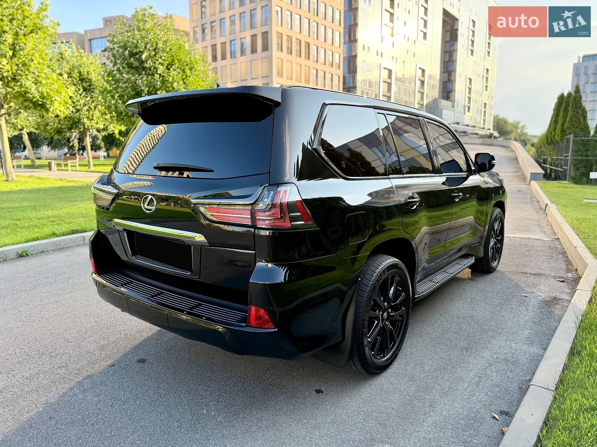 2019 Lexus LX - мініатюра 11