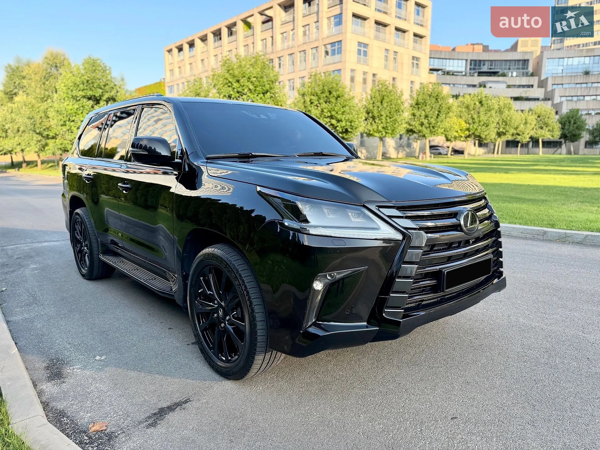 2019 Lexus LX - мініатюра 17