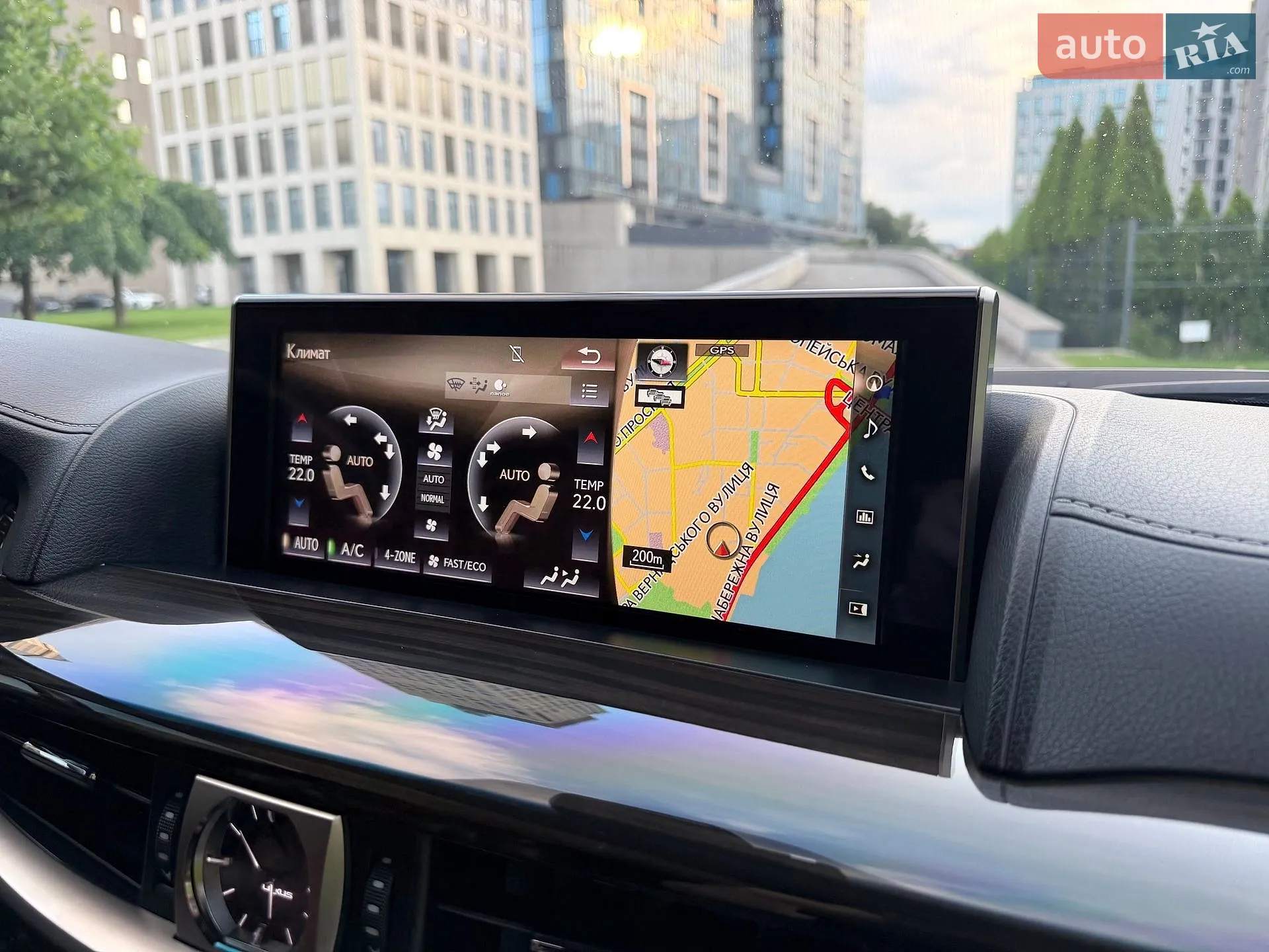 2019 Lexus LX - мініатюра 40