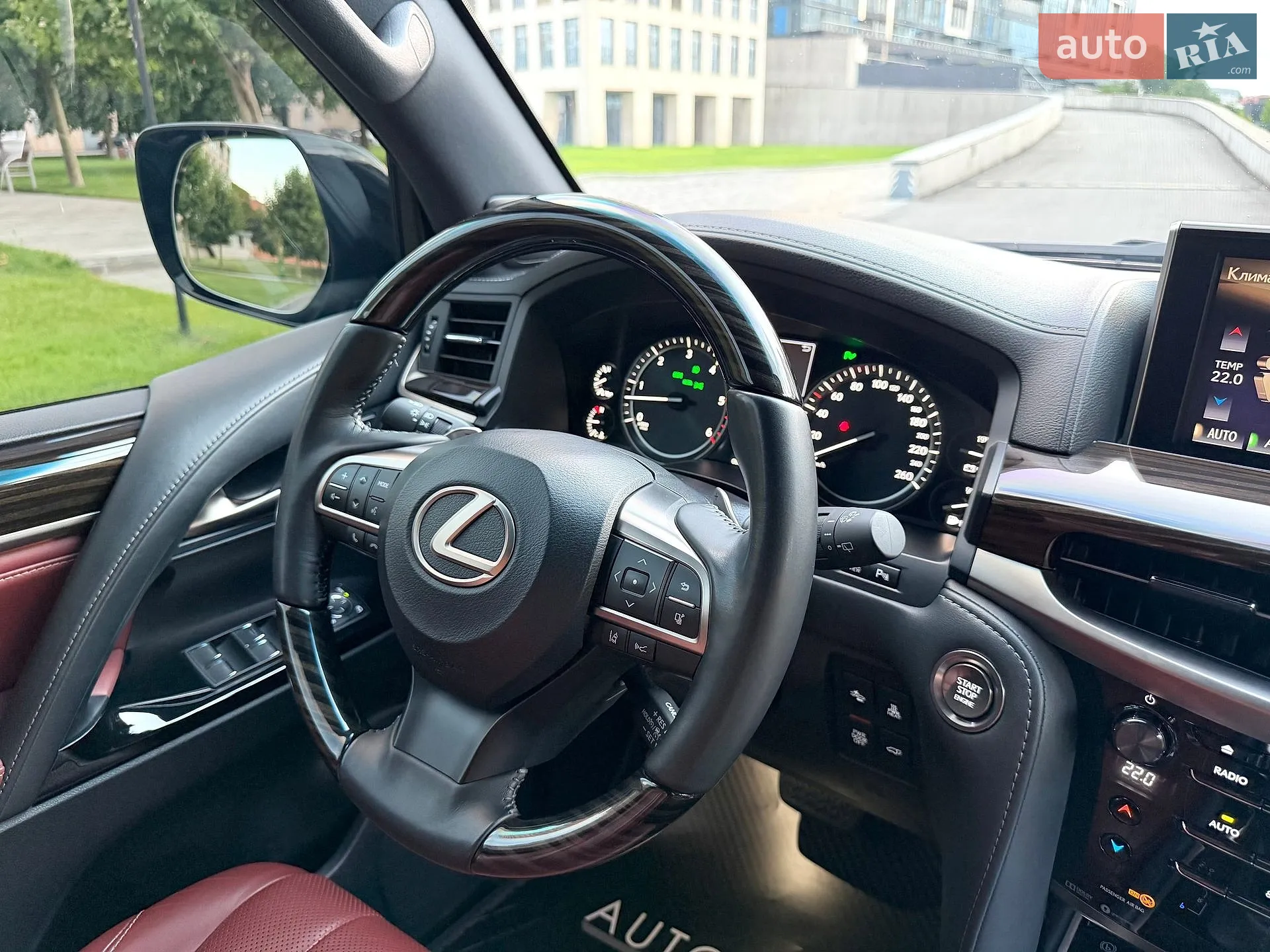 2019 Lexus LX - мініатюра 43