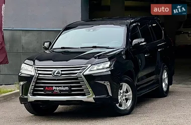 Lexus LX 2016
