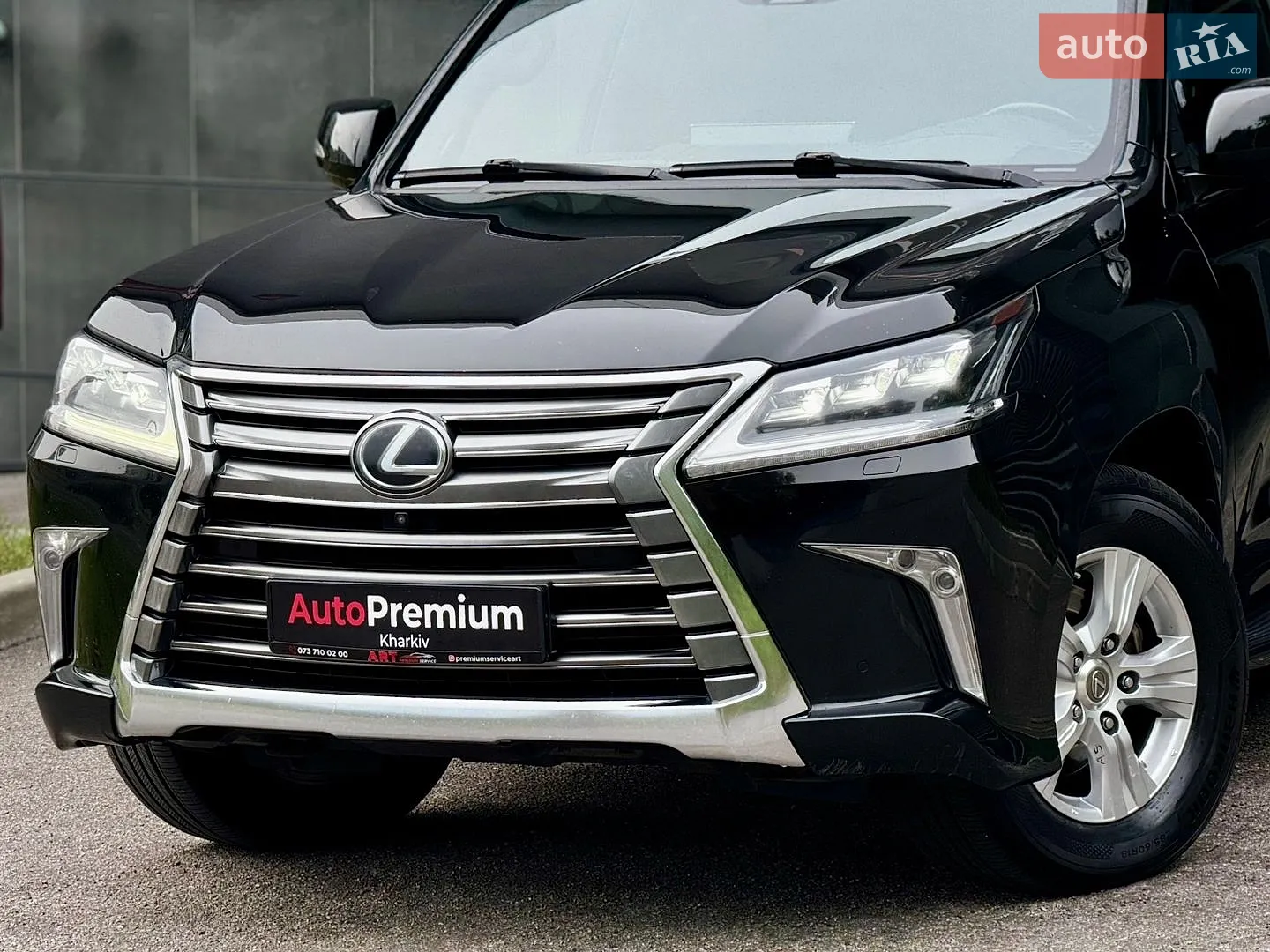 2016 Lexus LX - мініатюра 2