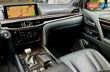 Lexus LX 2016