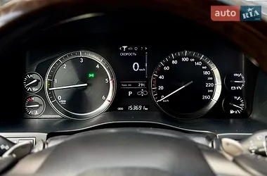 Lexus LX 2016