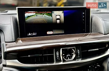 Lexus LX 2016