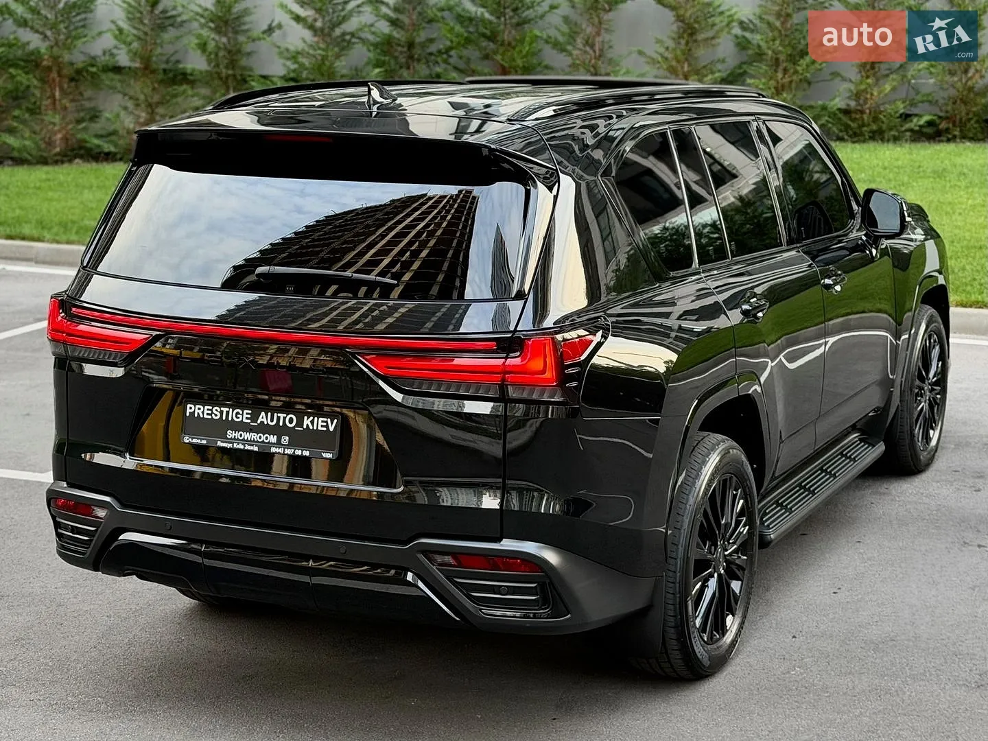 2022 Lexus LX - мініатюра 16