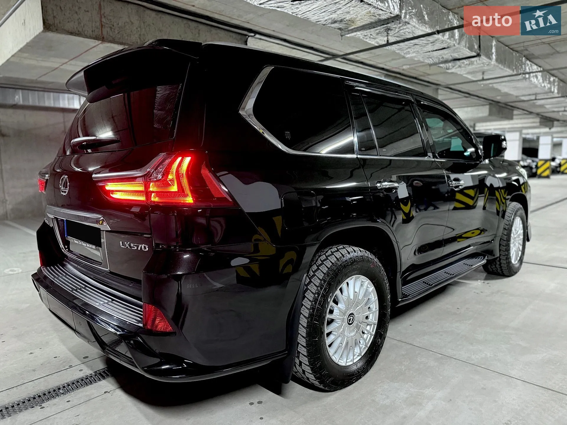 2019 Lexus LX - мініатюра 8
