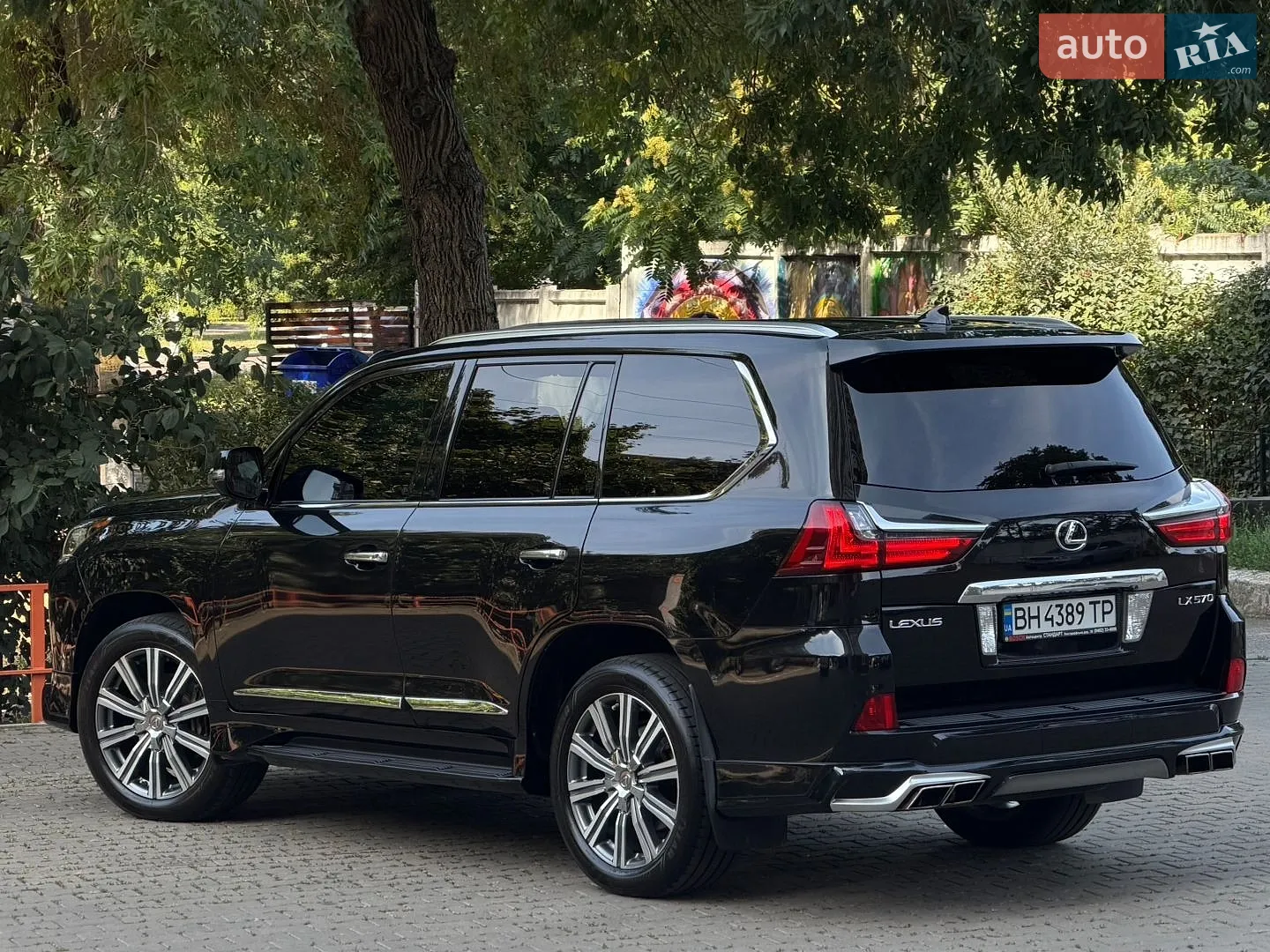 2016 Lexus LX - мініатюра 33