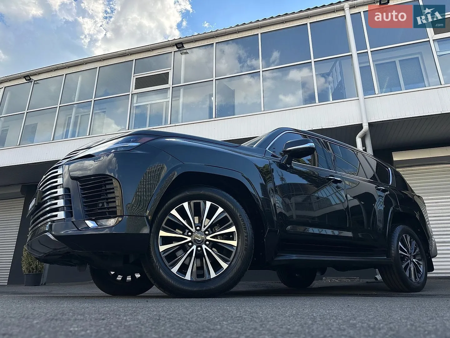 2022 Lexus LX - мініатюра 8