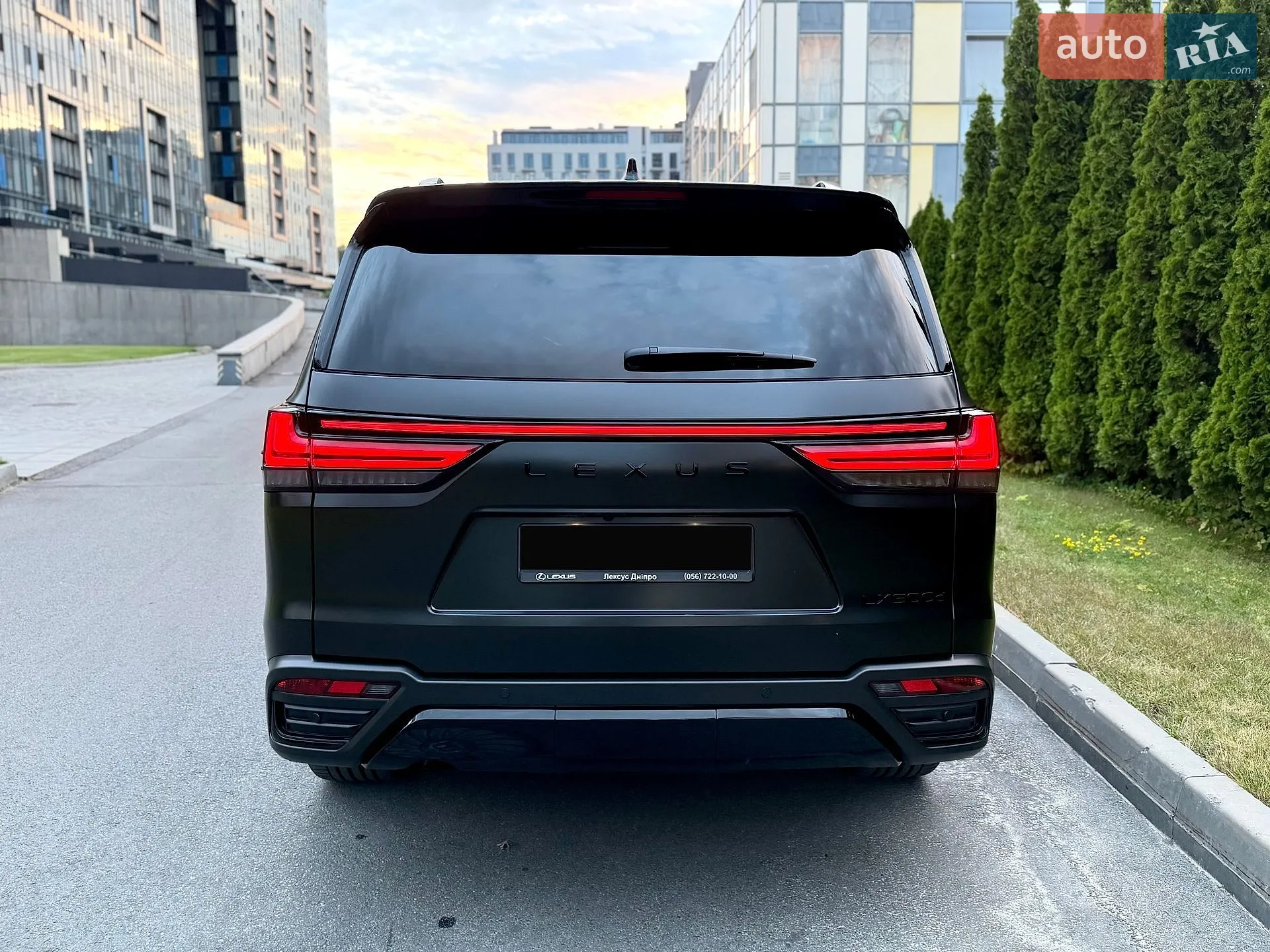 2025 Lexus LX - мініатюра 11
