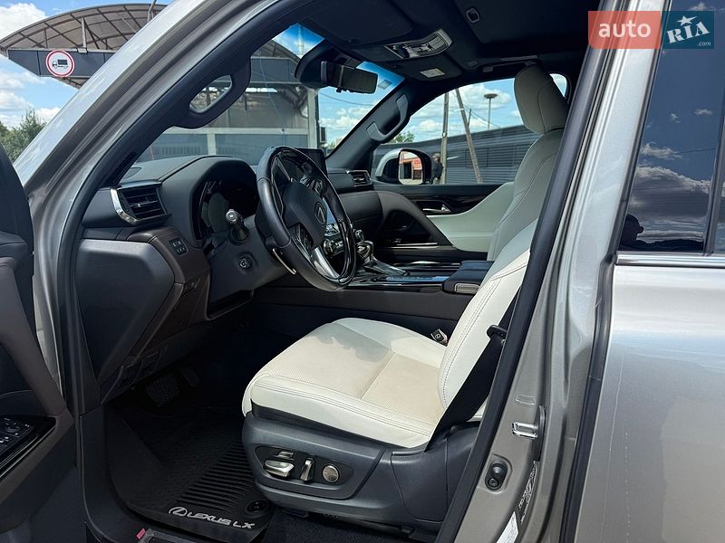 Внедорожник / Кроссовер Lexus LX 2022 в Киеве