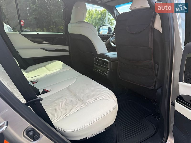 Внедорожник / Кроссовер Lexus LX 2022 в Киеве