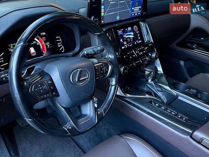 Позашляховик / Кросовер Lexus LX 2022 в Дніпрі