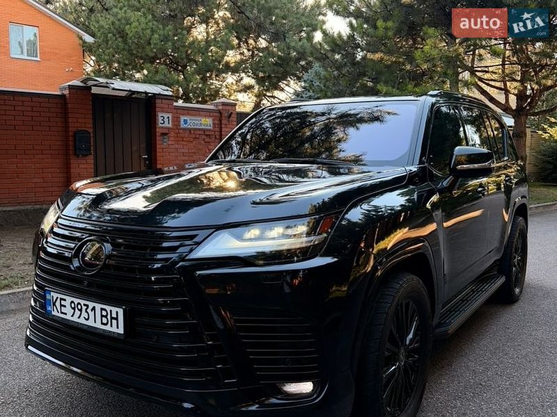Позашляховик / Кросовер Lexus LX 2022 в Дніпрі