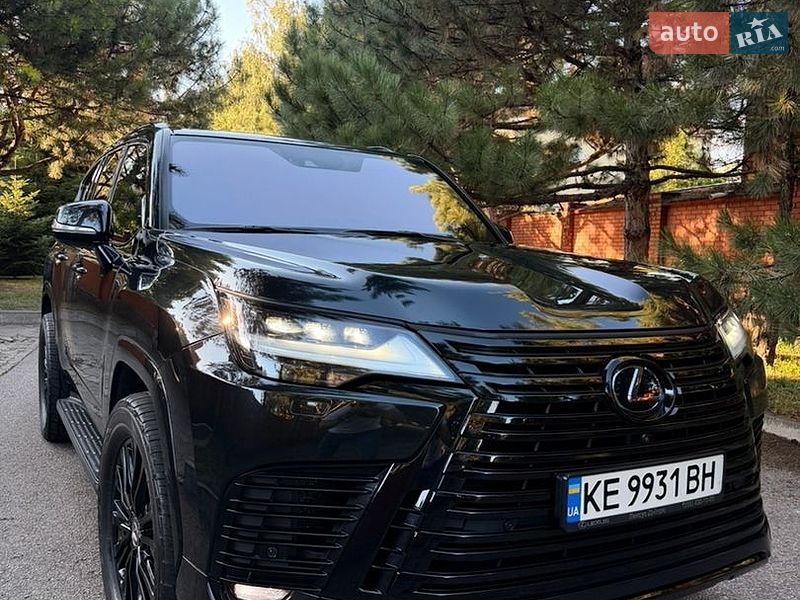 Позашляховик / Кросовер Lexus LX 2022 в Дніпрі