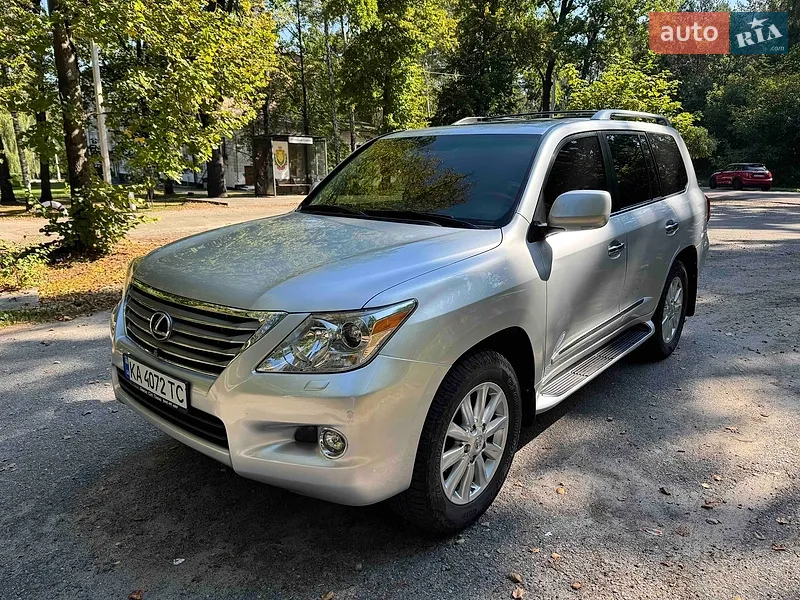 Lexus LX 2008