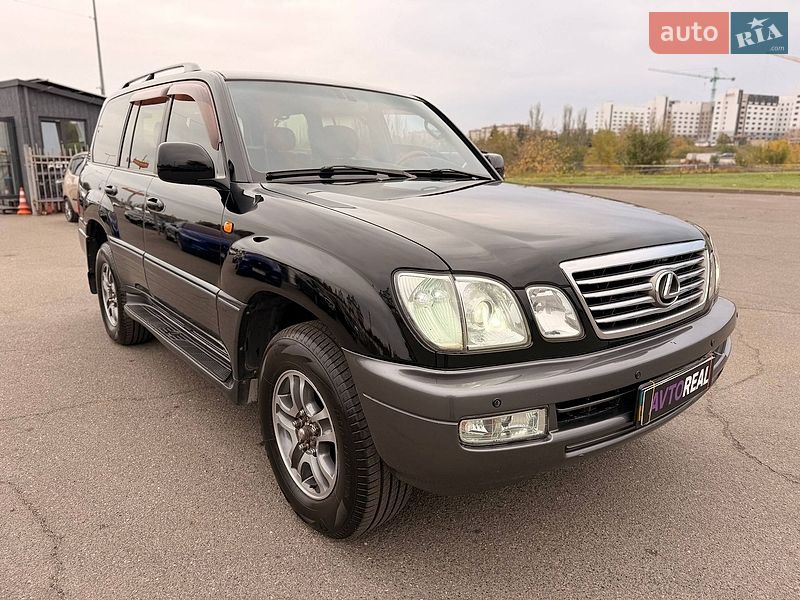 Позашляховик / Кросовер Lexus LX 2005 в Кривому Розі