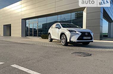 Позашляховик / Кросовер Lexus NX 2015 в Києві