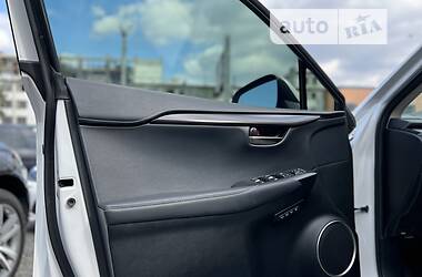 Внедорожник / Кроссовер Lexus NX 2017 в 