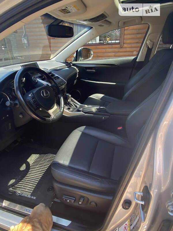 Внедорожник / Кроссовер Lexus NX 2017 в Харькове