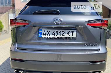 Позашляховик / Кросовер Lexus NX 2015 в Хмельницькому