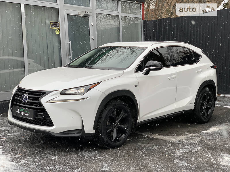 Позашляховик / Кросовер Lexus NX 2017 в Києві