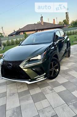Внедорожник / Кроссовер Lexus NX 2021 в 