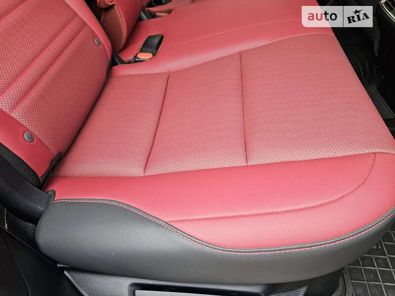 Внедорожник / Кроссовер Lexus NX 2020 в Одессе