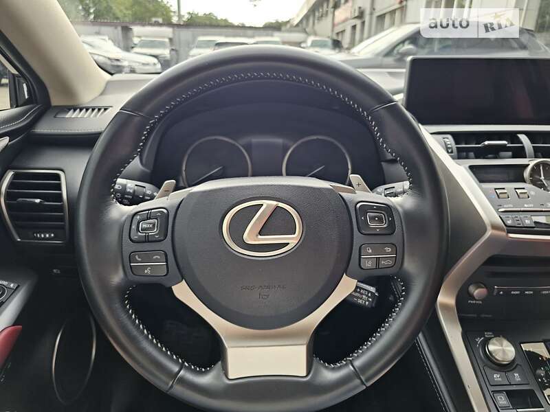 Внедорожник / Кроссовер Lexus NX 2020 в Одессе