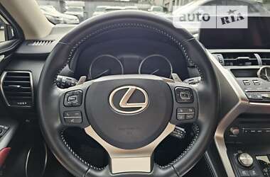 Внедорожник / Кроссовер Lexus NX 2020 в 