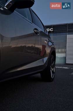 Внедорожник / Кроссовер Lexus NX 2019 в 
