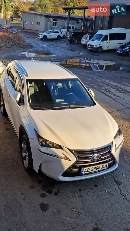 Позашляховик / Кросовер Lexus NX 2014 в Дніпрі