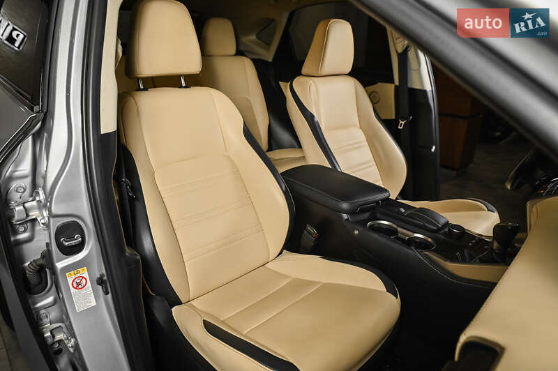 Внедорожник / Кроссовер Lexus NX 2016 в Одессе